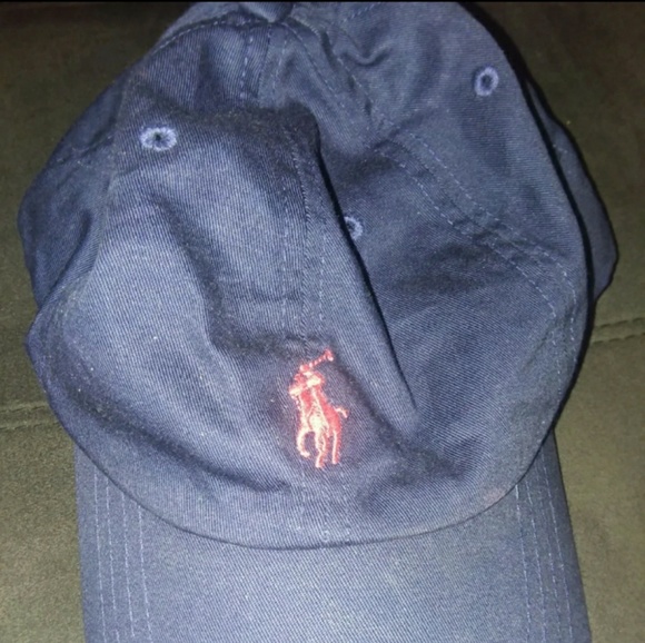 Hat - Picture 1 of 2